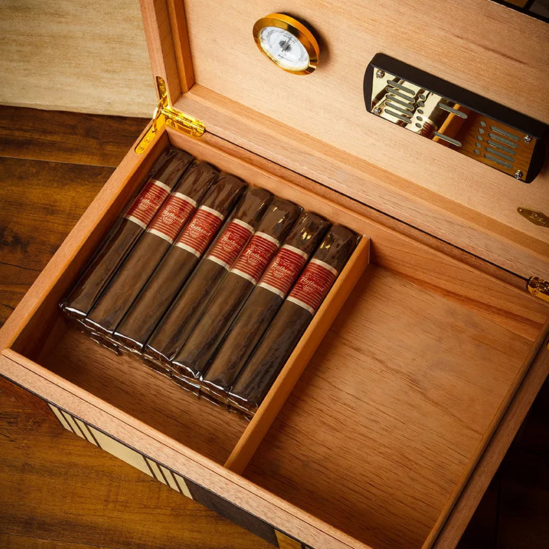 Luxury Cigar Humidor With Hygrometer Humidifier Removable Partitions Cedar Wood Cigar Humidor Fit for 25pcs Cigars Portable